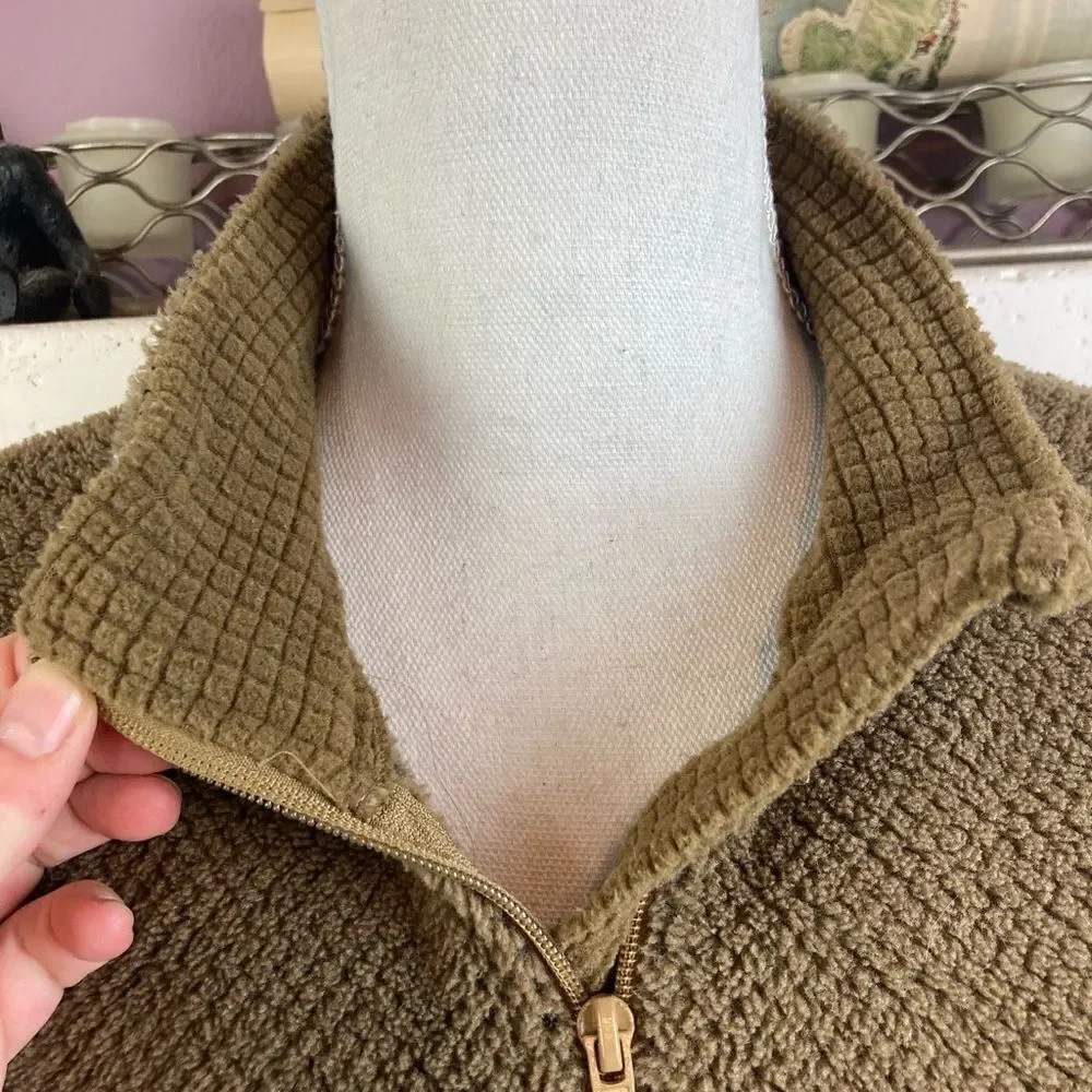 Vintage 1/4 zip textured jacket w/ quilted sides and cuffs oversized